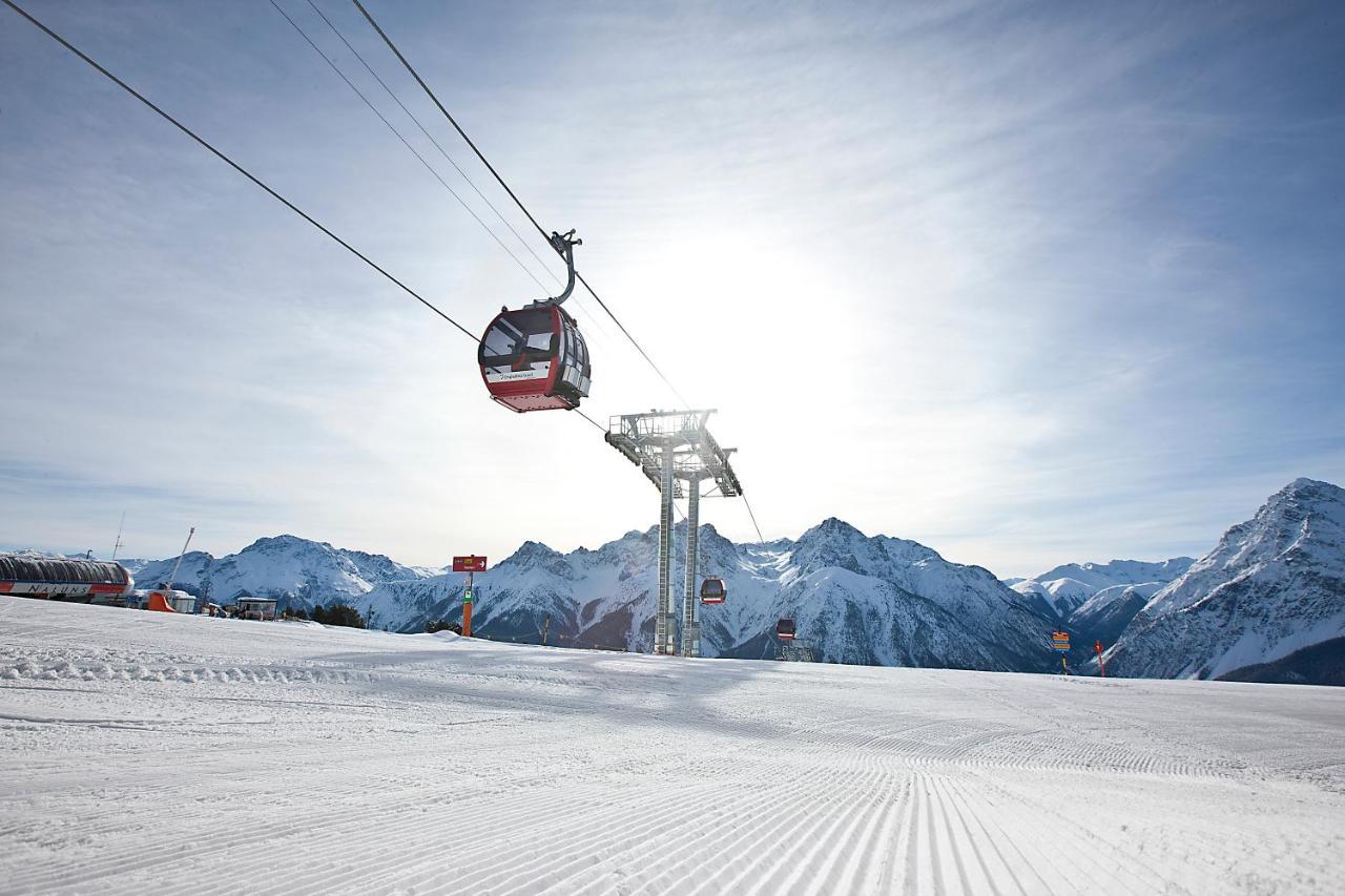 Hotel Filli Scuol Εξωτερικό φωτογραφία